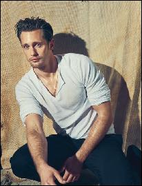 alexander-skarsgard062 (548x720, 96 kБ...)