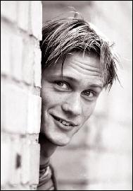 alexander-skarsgard082 (400x573, 41 kБ...)