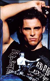 james-marsden043 (583x945, 118 kБ...)