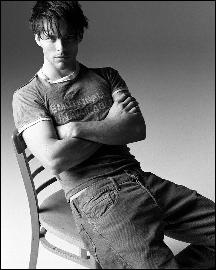 james-marsden073 (645x806, 120 kБ...)